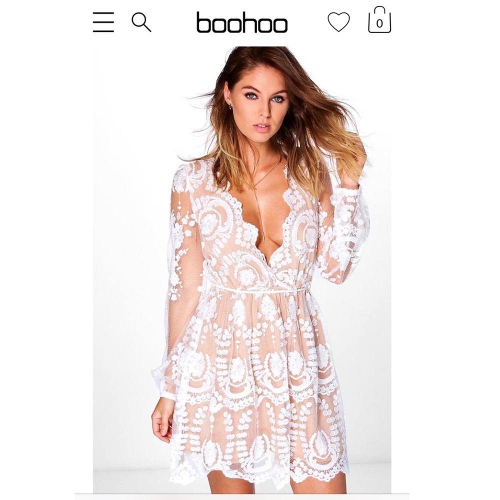 Boohoo Emma Lace Plunge Slater Dress Size 6